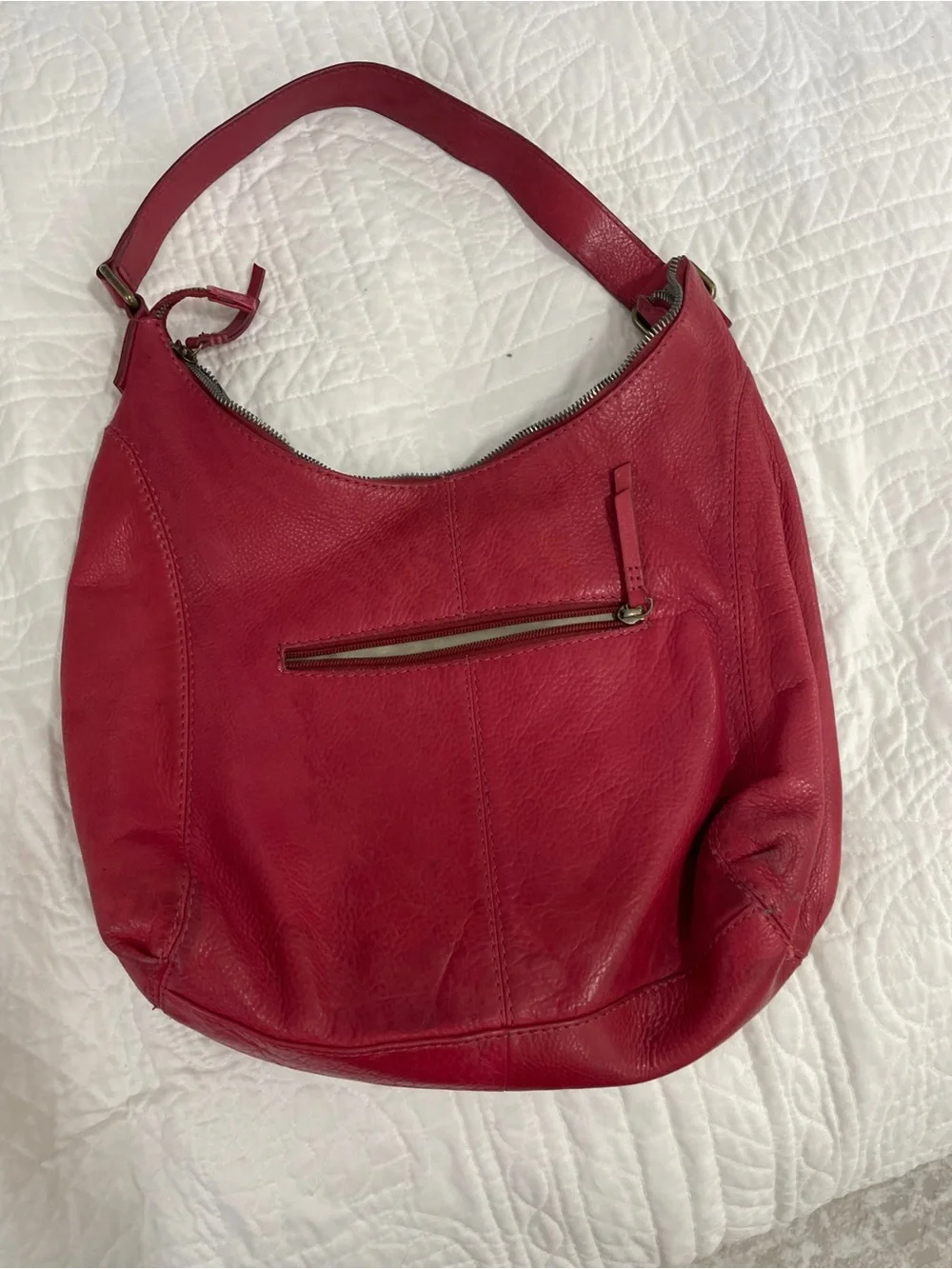 AMERICAN LEATHER CO. Red Leather Hobo Bag - Women's Everyday Carry